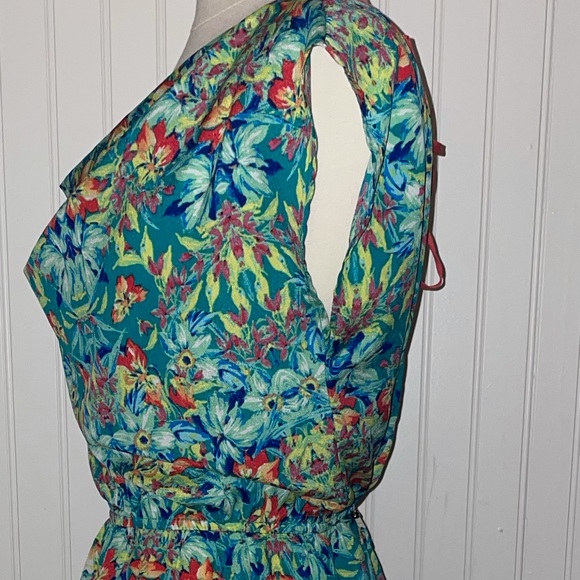 {Paper Doll} Exotic Floral Sundress - Picture 3 of 8